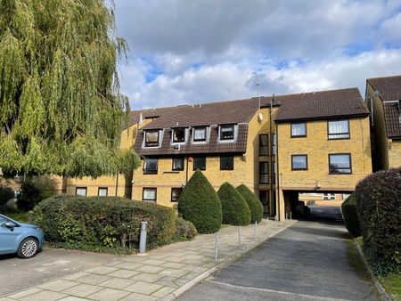 1 Bed Flat, Howard Road, SE25 - Photo 4