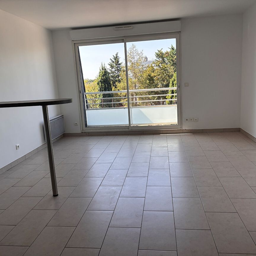 Location Appartement 2 pièces 45m² - Photo 1