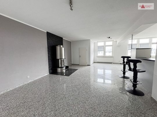 Stilvolles Loft mit Einbauküche & Kaminofen - Photo 1