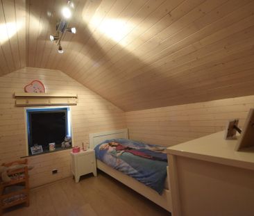 WONING MET ZONNIGE STADSTUIN - Foto 6