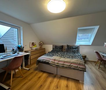 Diese traumhafte Dachgeschosswohnung wartet auf Ihren Einzug! - Photo 4