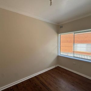 Central CBD Unit - Photo 2