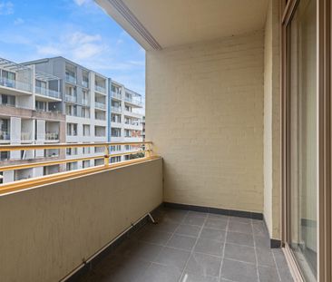 301/4 Stromboli Strait, Wentworth Point NSW 2127 - Apartment For Re... - Photo 2