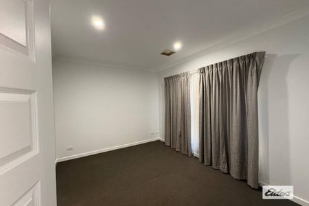 Modern Home in Quiet Location! - Photo 5