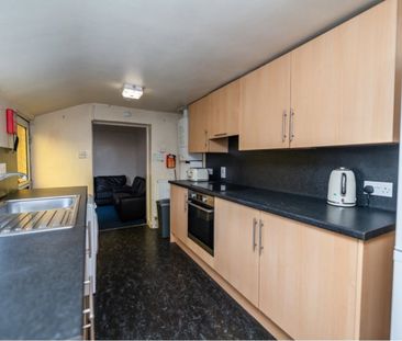 6 Bed Terraced House, Calsayseat Road, AB25 - Photo 6