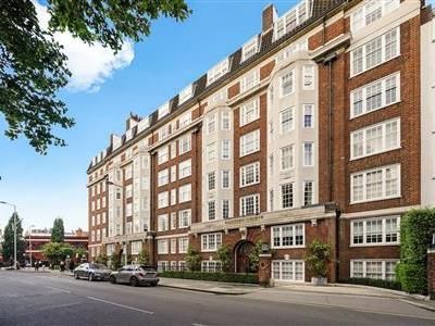Malvern Court, Onslow Square, SW7 - Photo 1