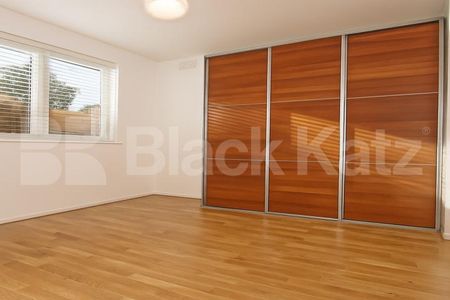 Bright 2-bed garden flat on Priory Road N8 with modern interiors and garden - Photo 3