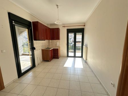 Studio/Γκαρσονιέρα για ενοικίαση Πλατεία Κυψέλης (Βέροια) - Φωτογραφία 3