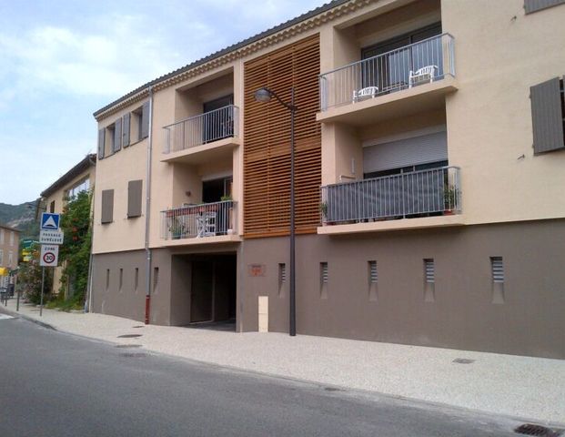 Appartement, 3 pièces – SAHUNE - Photo 1