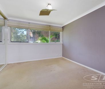 Convenient location - Photo 1