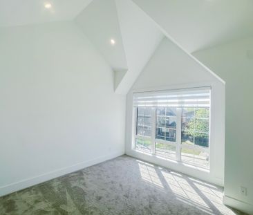 Luxury 4 Bed Capitol Hill Home With Finished Basement & Wet Bar - Photo 3