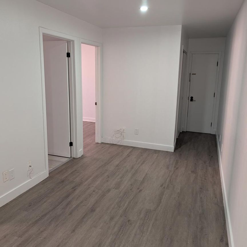 Grand 5 1/2 | 6 électroménagers inclus | Promo en cours! - Photo 1