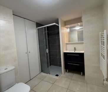 Location Appartement 1 pièce 26m² BORDEAUX 33000 - Photo 2