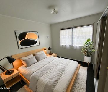 Internal Garage & Great Location - Photo 4