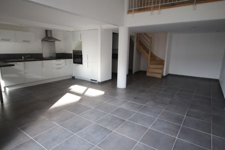 Location Appartement 5 pièces 123m² FACHES THUMESNIL 59155 - Photo 5