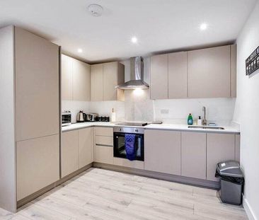 2 bedroom flat to rent - Photo 2