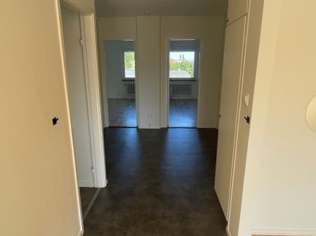 Zetterbergsgatan, Eskilstuna - Photo 4
