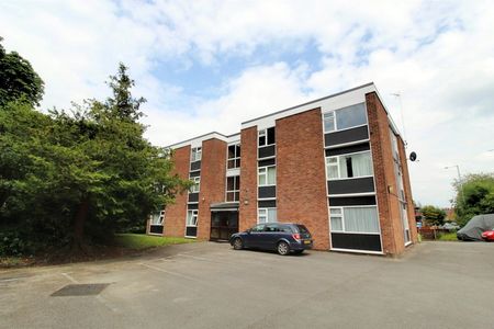 Queens Court, Stockport - Photo 4