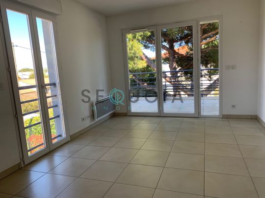 Location Appartement 2 pièces 47m² ANTIBES 06600 - Photo 1