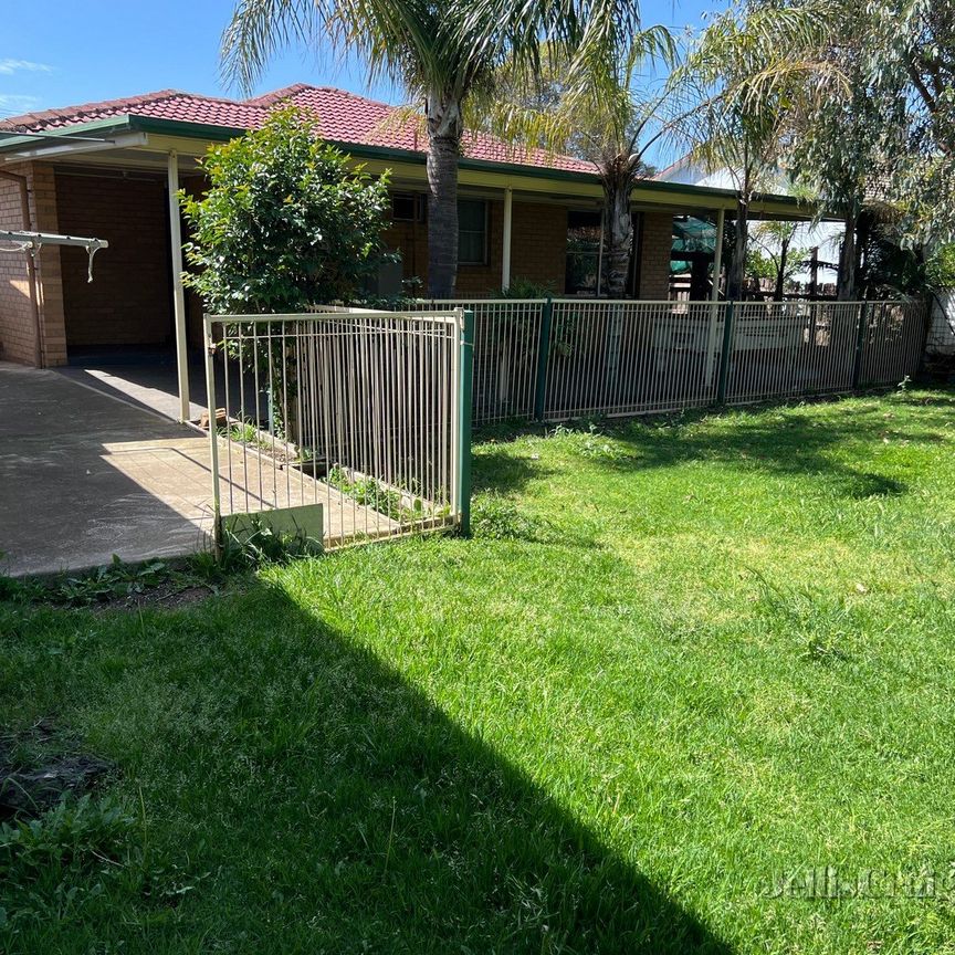 25 Ulm Street, Laverton - Photo 1