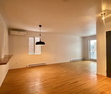 6720 27e Avenue, #2 - Photo 1