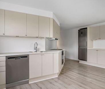 Stor nyrenoveret lejlighed i 3 plan - Foto 6