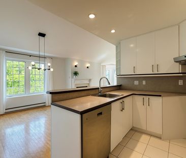 2169 Rue du Sorbier, Sainte-Julie, QC J3E - Photo 6