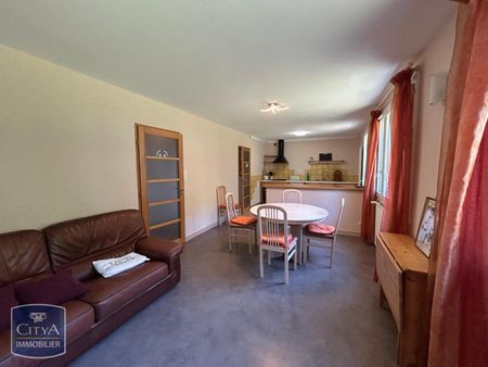 Location Appartement 4 pièces 72m² JACOB BELLECOMBETTE 73000 - Photo 2