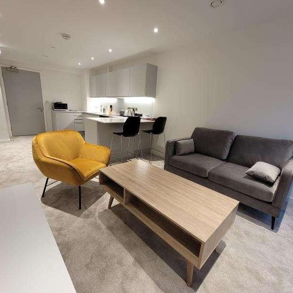 Local Crescent, Salford, M5 - Photo 1