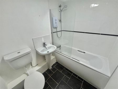 Mansfield Road, NOTTINGHAM - Photo 3