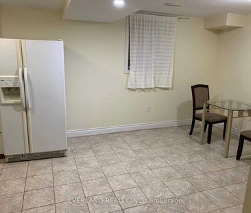 For Lease - 17 Letty Avenue Unit# Basement, Brampton, Ontario - Photo 3
