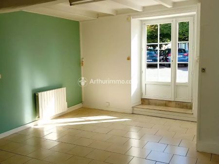 Location Maison 4 pièces 60 m2 à Matha - Photo 2