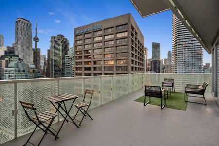 For Lease - 15 Queens Quay Unit# 2307, Toronto, Ontario - Photo 2