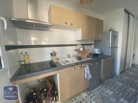 Location Appartement 3 pièces 58m² RAVINE DES CABRIS 97432 - Photo 4
