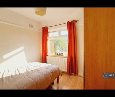 2 bedroom maisonette to rent - Photo 5