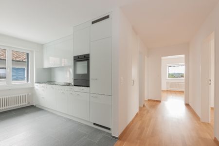 Helle 3-Zimmer-Wohnung mit Balkon in Oberwinterthur - Photo 2