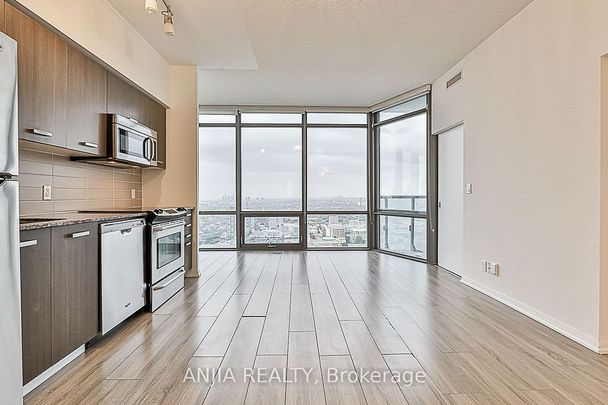 For Lease - 832 Bay Street Unit# 4202, Toronto, Ontario - Photo 1