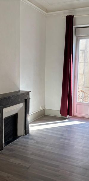 Location Appartement 1 pièce 28m² MONTPELLIER 34000 - Photo 1