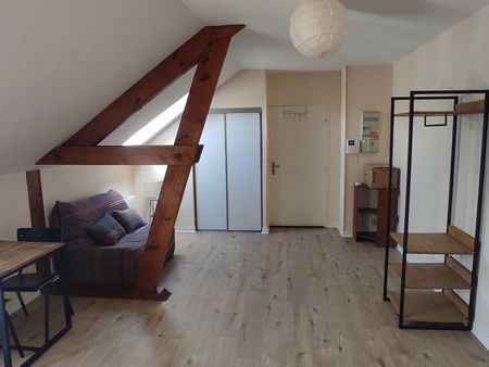 Appartement - 1 pièce - 34 m² - Argenton-sur-Creuse - Photo 2