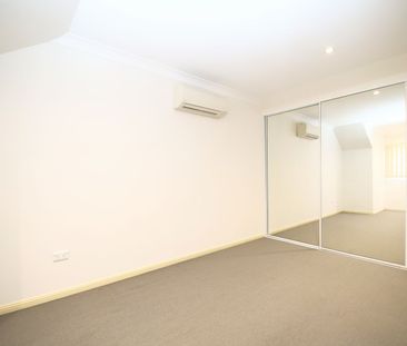 Home For Rent - Photo 4
