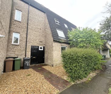 1 bedroom in a house share to rent - Photo 5