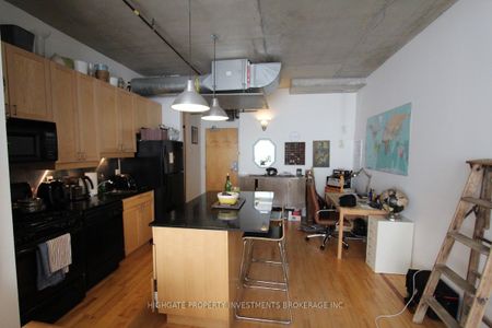 Stewart Lofts - Photo 3