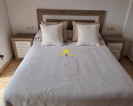 VILLA WITH 2 BEDROOMS AND JADRIN IN GRAN ALACANT - ALICANTE - Photo 3