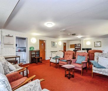 1 bedroom retirement property to rent - Photo 1