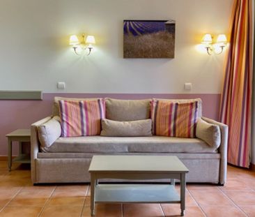 Location Appartement 2 pièces 33m² MALLEMORT 13370 - Photo 2