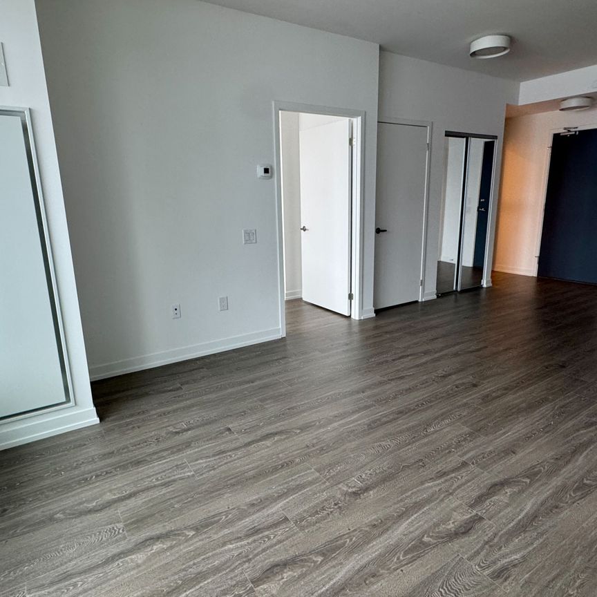 For Lease - 2485 Eglinton Avenue Unit# 523, Mississauga, Ontario - Photo 1