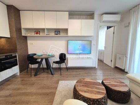 DIRECTREAL|Útulný byt s veľkou loggiou, klimatizáciou a parkovaním, URBAN RESIDENCE – Fotografia 5