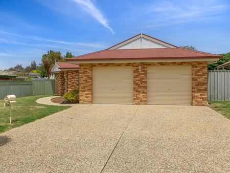 Home For Rent - Photo 4
