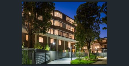 Rare 3 Bedroom apartment nestled in the heart of Redfern! - Photo 5