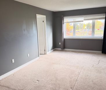 For Lease - 37 Duckworth Road, Cambridge, Ontario - Photo 4